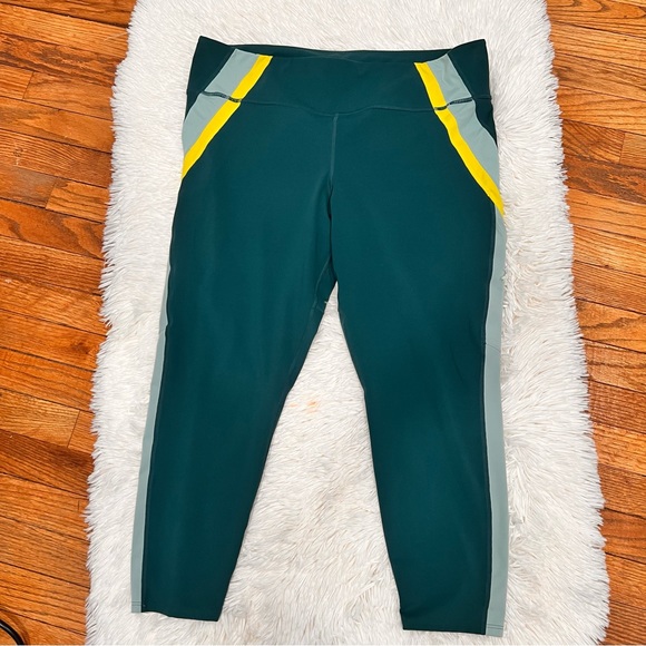 New Balance Transform 7/8 Sleek Tight size 2XL - Picture 4 of 10